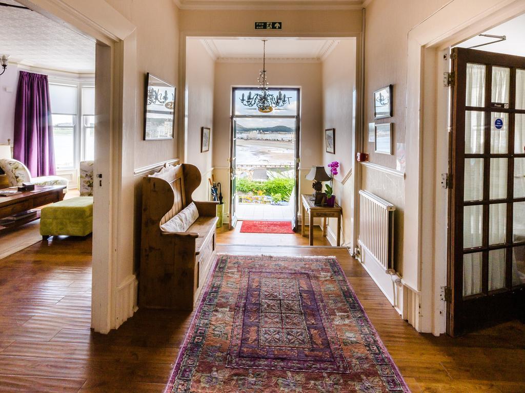 The View Guest House (Adults Only) Llandudno Exterior photo